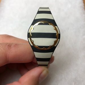 kate spade new york - scallop Activity Tracker